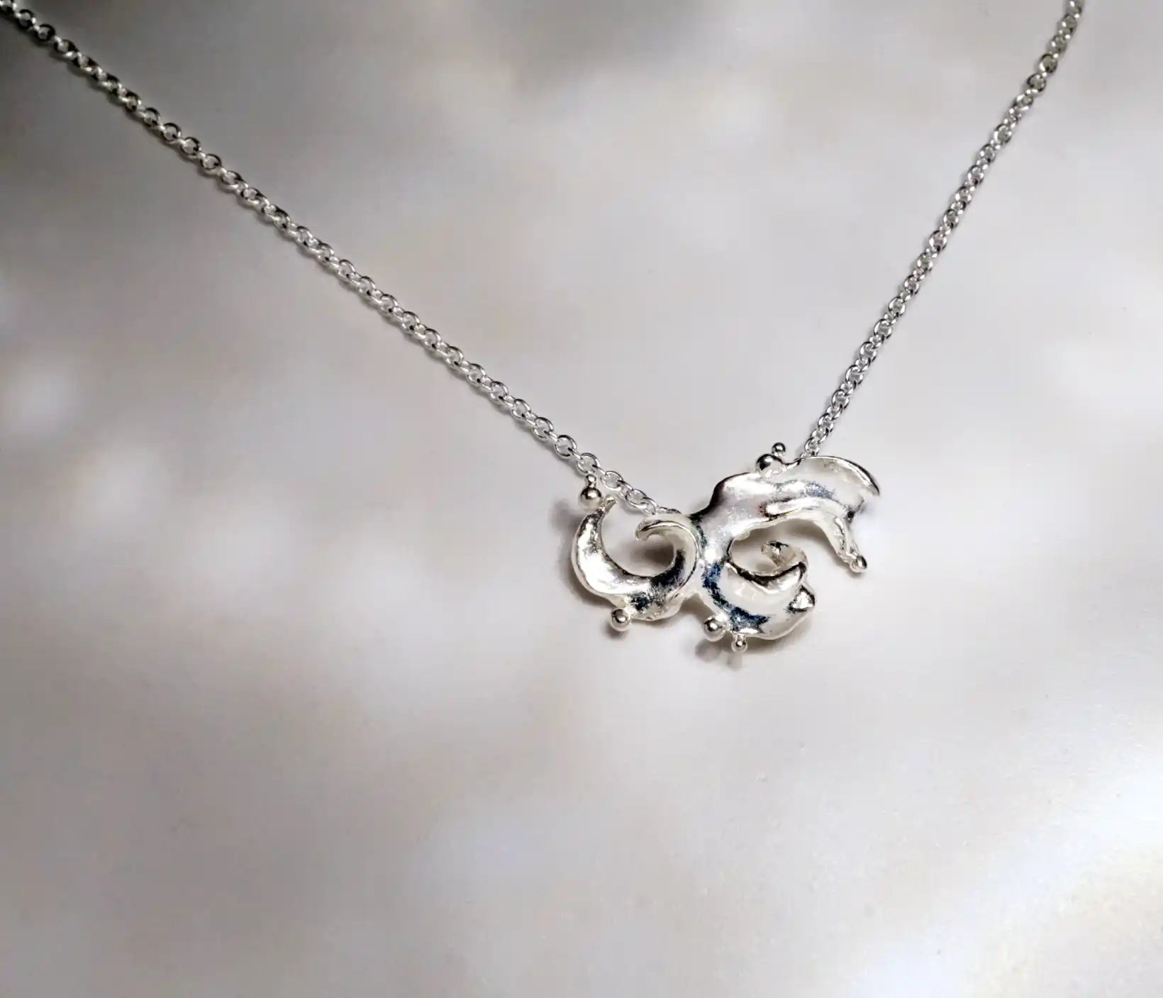 Chia Jewelry客製化項鍊輕珠寶，讓訂製禮物獨特又有含義
