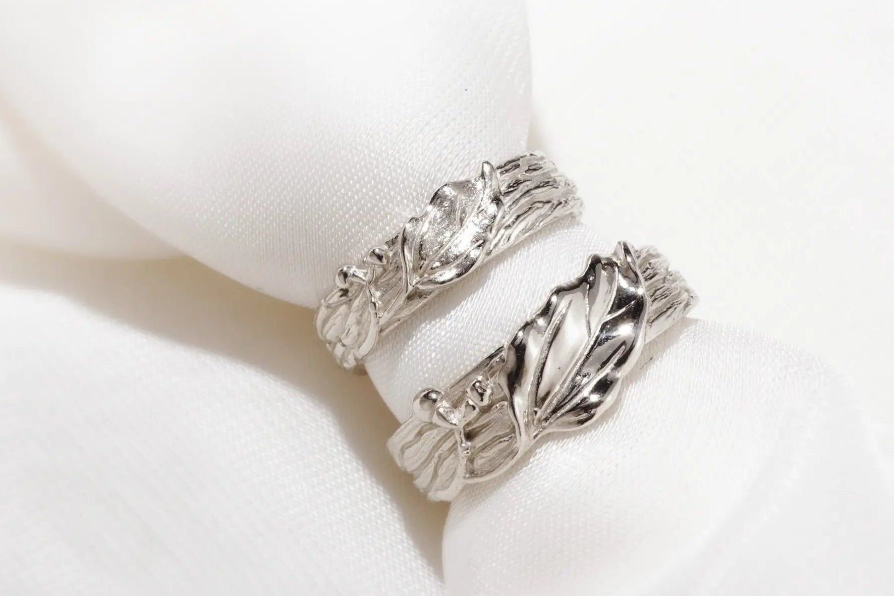 custom_gold_wedding_ring_trees.webp